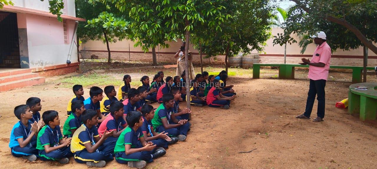 WhatsApp Image 2025-11-05 at 10.49.33 AM (1)